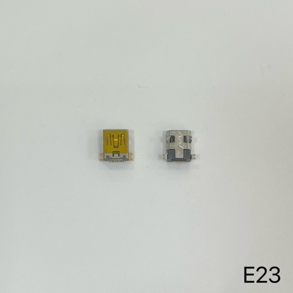 E23 Conector De Carga Para Modelo Universal