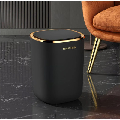 Cubo de basura con sensor inteligente